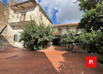Foto 1 - Casa indipendente Via Ponte
 
70, Caserta - foto 1