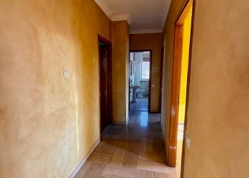 Corridoio - Quadrilocale via Libertà, 31, Vigliano Biellese - foto 11