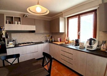 Cucina - Appartamento via Sant'Antonio, 23, Tresivio - foto 7