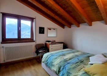 Camera da letto - Appartamento via Sant'Antonio, 23, Tresivio - foto 21