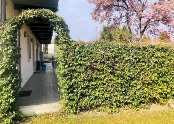 Giardino - Trilocale via Camillo Benso di Cavour, 134, Leggiuno - foto 10