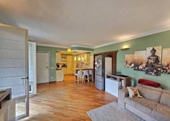 Salone - Trilocale via Camillo Benso di Cavour, 134, Leggiuno - foto 13