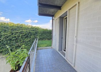 Balcone - Trilocale via Camillo Benso di Cavour, 134, Leggiuno - foto 26