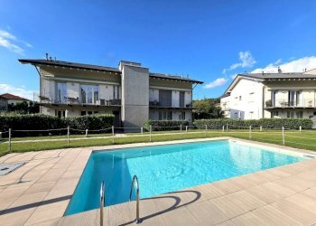 Piscina - Trilocale via Camillo Benso di Cavour, 134, Leggiuno - foto 32