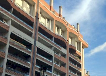 Facciata - Bilocale via Martiri delle Foibe, Sesto San Giovanni - foto 1