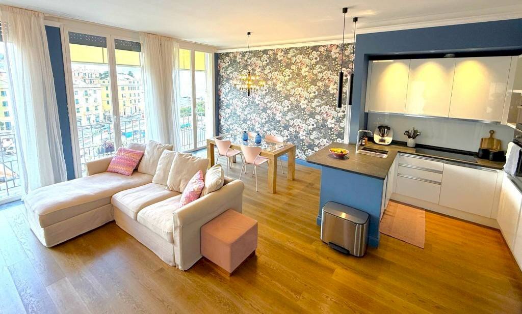 Salone - Apartment via Silvano Stacchetti, 7, Genova (neighborhood Quarto) - photo 1