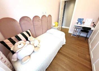 Camera da letto - Appartamento via Silvano Stacchetti, 7, Genova (zona Quarto) - foto 16