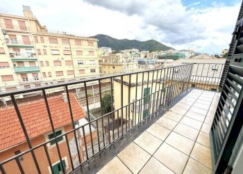 Balcone - Appartamento via Silvano Stacchetti, 7, Genova (zona Quarto) - foto 15