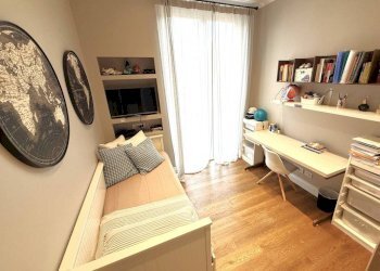 Camera da letto - Appartamento via Silvano Stacchetti, 7, Genova (zona Quarto) - foto 15