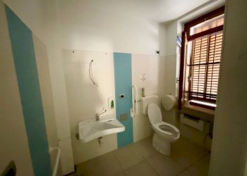Bagno - Office piazza Santa Maria, 4, Busca - photo 15
