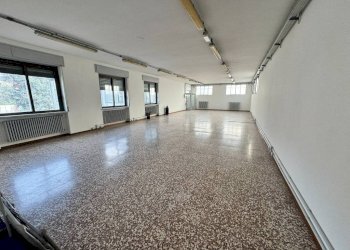 Ufficio - Negozio via Pietro Ruggeri da Stabello, Bergamo - foto 12