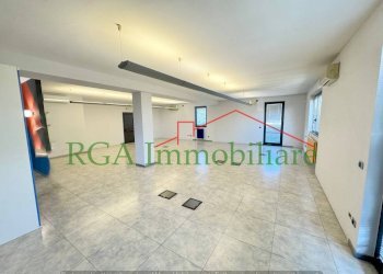 Interno non residenziale - Ufficio via Provinciale, Lallio - foto 2