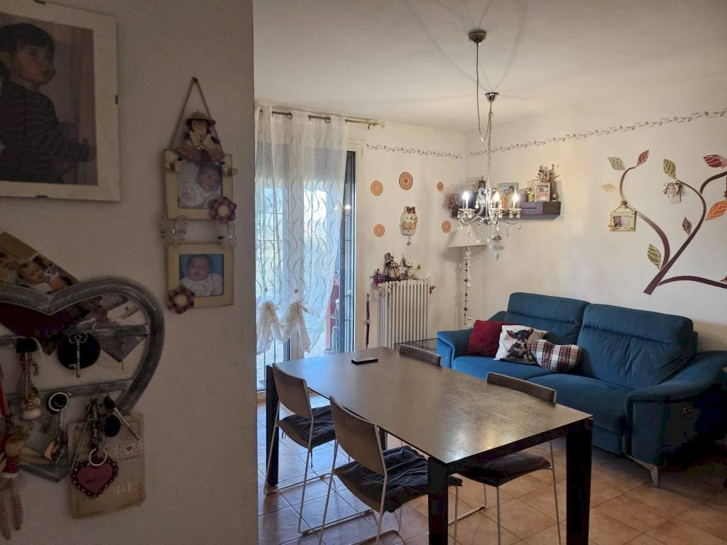 Salone - Trilocale via La Pastora, Coriano - foto 3