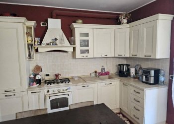 Cucina - Trilocale via La Pastora, Coriano - foto 2