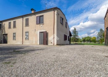 Casa indipendente Via Malerba, Masi Torello - foto 1