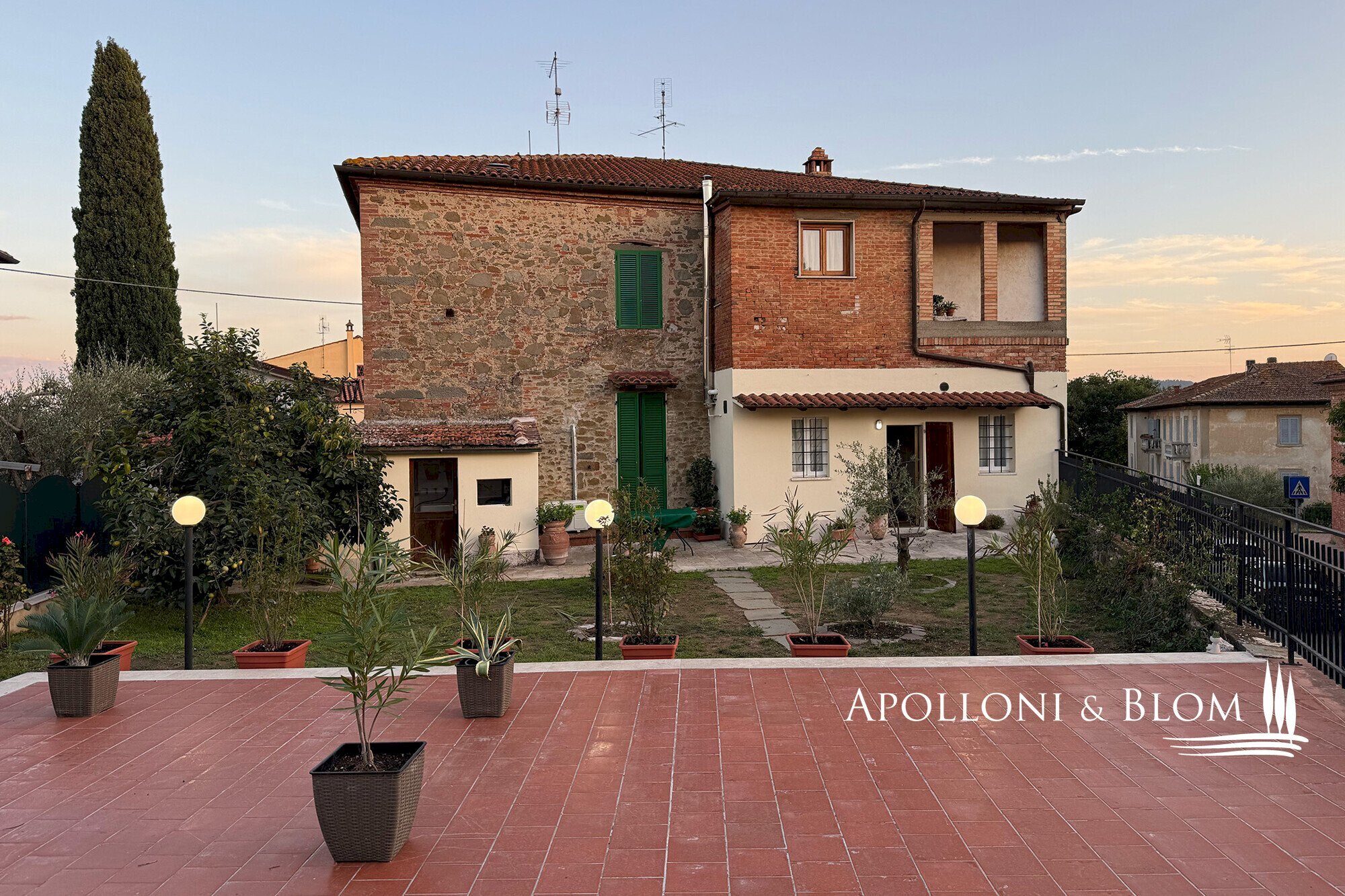 Apartment Via della Pace, 2, Sinalunga - photo 1