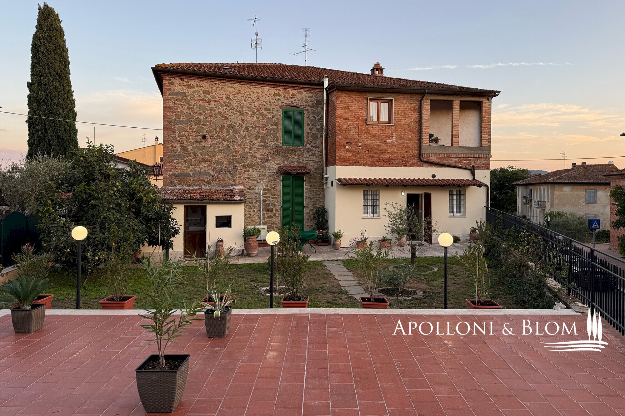 Apartment Via della Pace, 2, Sinalunga - photo 1