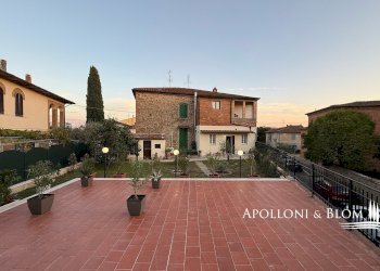 Appartamento Via della Pace, 2, Sinalunga - foto 3