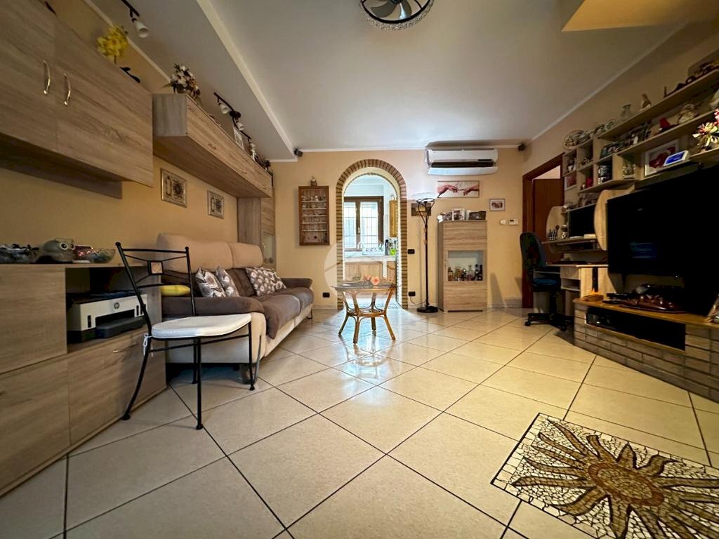 Three-room apartment Via Gotifredo da Bussero, Bussero - photo 3