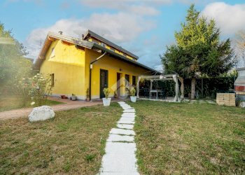 Portion of a house Via per Salvaterra, Rubiera - photo 1