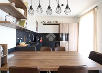 Three-room apartment Via Leonardo Da Vinci, Garbagnate Milanese - photo 6