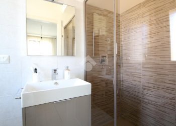 Three-room apartment Via Leonardo Da Vinci, Garbagnate Milanese - photo 27