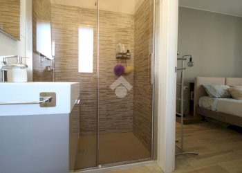 Three-room apartment Via Leonardo Da Vinci, Garbagnate Milanese - photo 30
