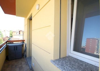 Three-room apartment Via Leonardo Da Vinci, Garbagnate Milanese - photo 32