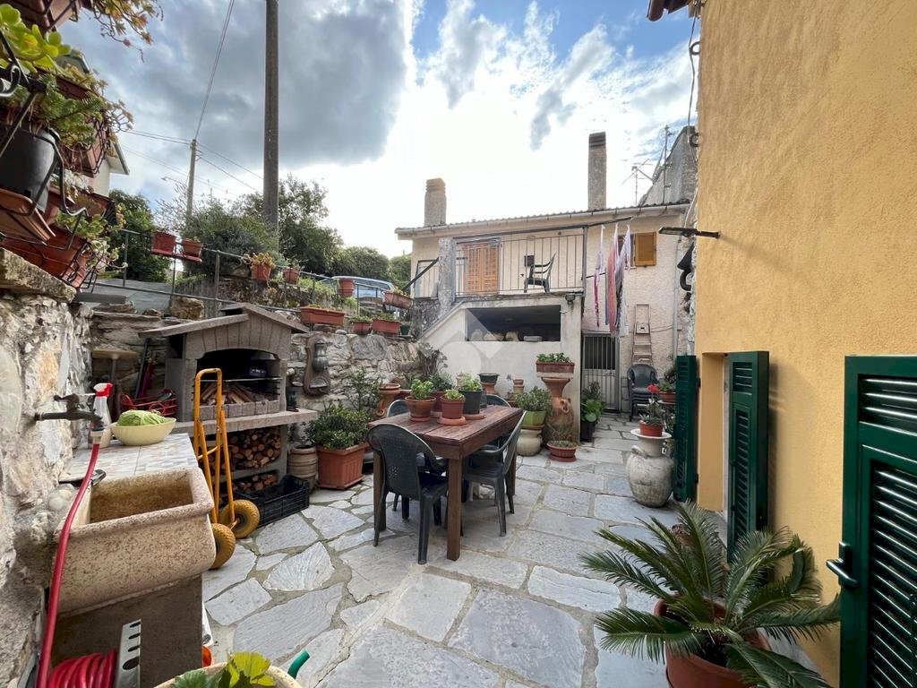 Semi-detached house Via Arzeno, Ne - photo 1