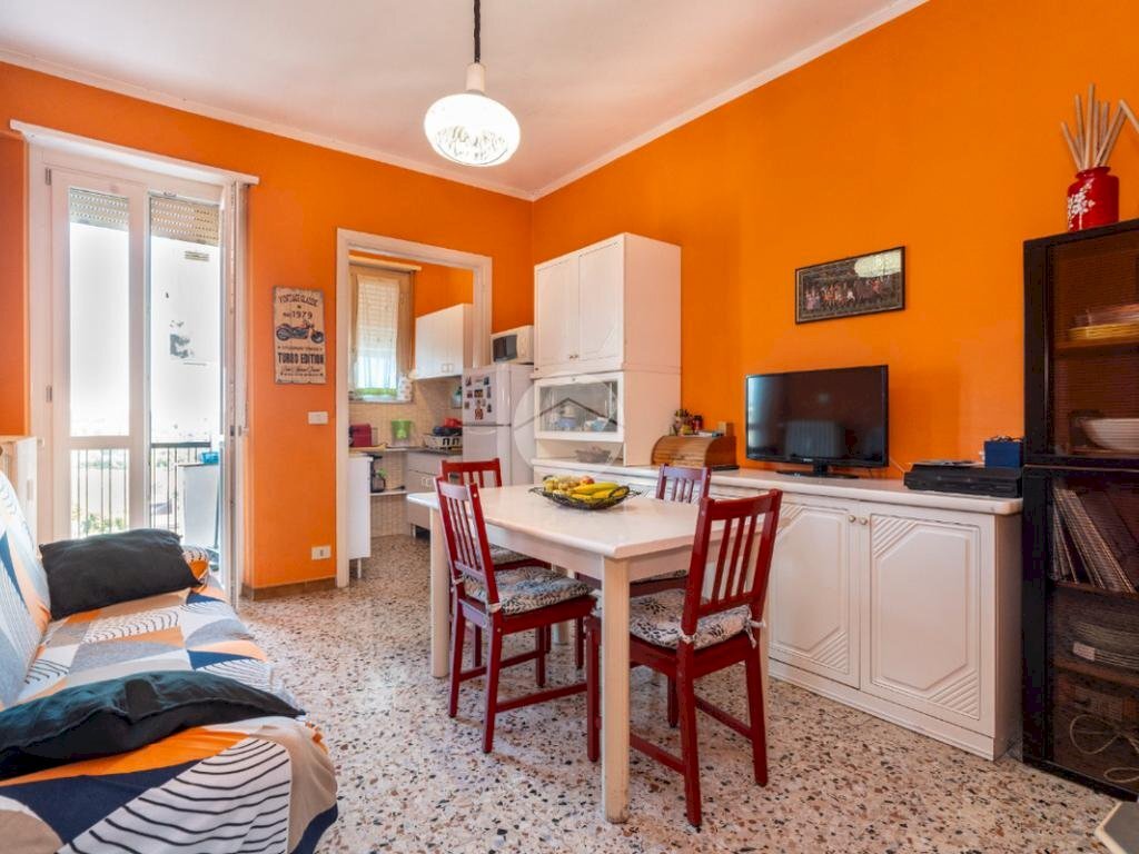 Trilocale Viale papa giovanni XXIII, Beinasco - foto 1