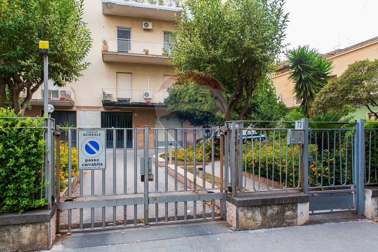 Edificio all\'aperto - Appartamento Viale Regina Margherita
 
73, Acireale - foto 2
