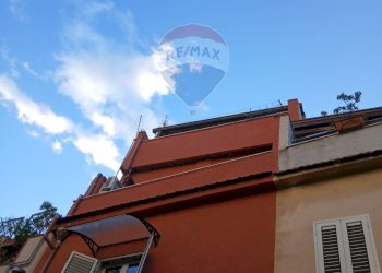 Edificio all\'aperto - Appartamento Via Rametta
 
39, Catania - foto 2