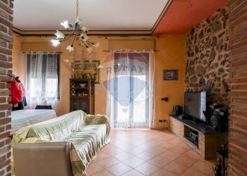 Soggiorno - Casa indipendente Via Vittorio Emanuele III
 
26, Acireale - foto 13