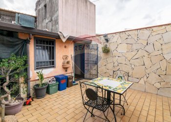 Terrazza - Casa indipendente Via Vittorio Emanuele III
 
26, Acireale - foto 21