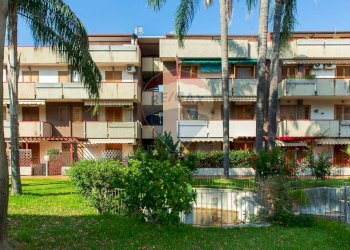 Edificio all\'aperto - Trilocale Via Spiaggia
 
359, Mascali - foto 11