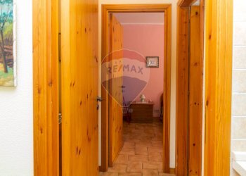 Hall / corridoio - Trilocale Via Spiaggia
 
359, Mascali - foto 18