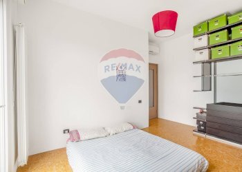 Camera / camera da letto - Villa Via Resistenza
 
4, Carpiano - foto 32