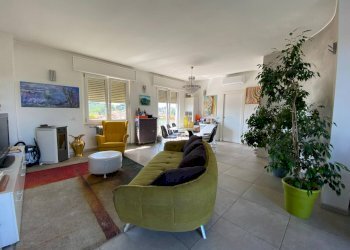 Foto 3 - Quadrilocale Via IV Novembre
 
533, Cavaria con Premezzo - foto 3