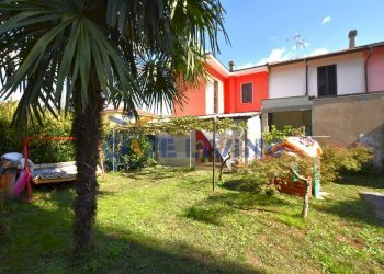 Foto 1 - Casa semi indipendente Via Camillo Benso di Cavour
 
23, Rosate - foto 1