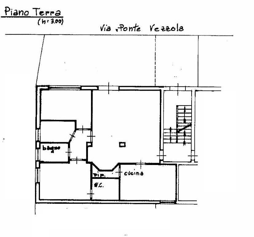 Foto 24 - Quadrilocale via Scalepicchio
 
32, Teramo - planimetria 1
