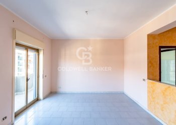 Foto 3 - Quadrilocale Via Cervo
 
21, Acireale - foto 3