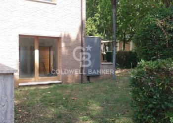 Foto 1 - Casa indipendente Viale G. Marconi, Sutri - foto 1