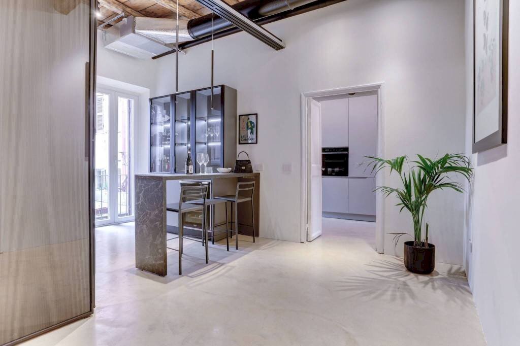 Interno palazzo - Trilocale via della Pelliccia, 49, Roma - foto 2