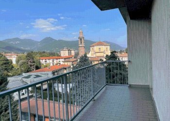 Terrazzo - Trilocale piazza Papa Giovanni XXIII, Torre Boldone - foto 3