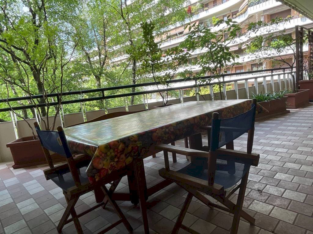 Terrazzo - Four-room apartment piazza Esquilino, Milano - photo 2