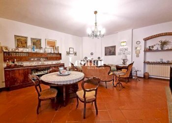 Salone - Villa Località Cascina Montalbano, 59A, Rosignano Monferrato - foto 11