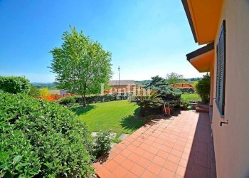 Giardino - Villa strada Cacciolo, 21, Terruggia - foto 16