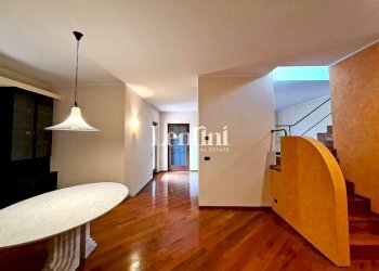Sala da pranzo - Villa strada Cacciolo, 21, Terruggia - photo 22