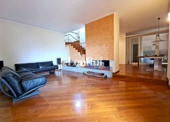 Salone - Villa strada Cacciolo, 21, Terruggia - photo 26