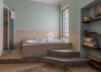 Three-room apartment Via chiesa, Rosta - photo 12